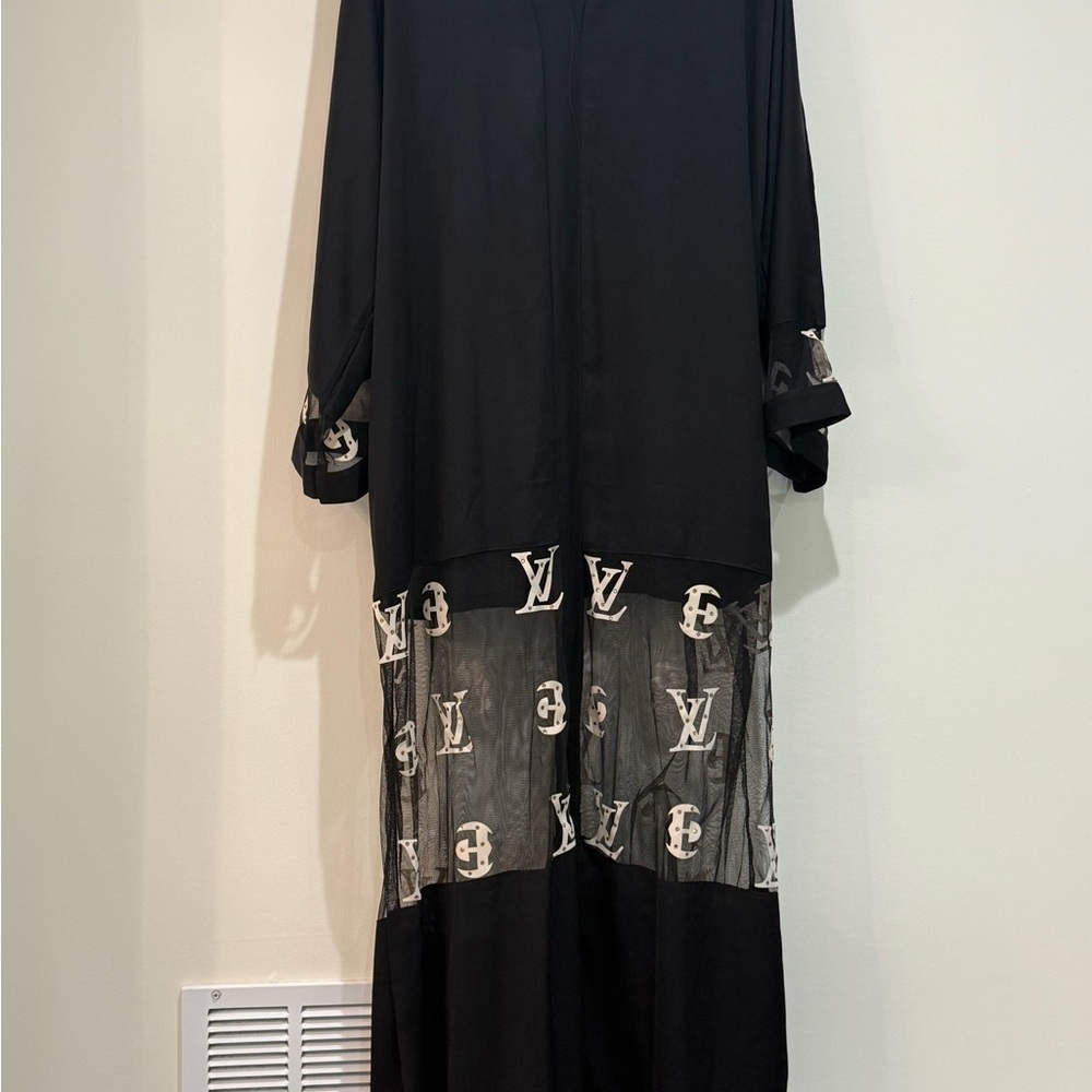 Black and White Long Sleeve Cuffed Dress for Work